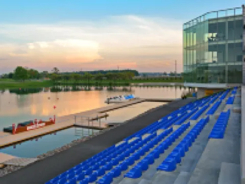 Residence & Conference Centre - Welland Hotels in Welland