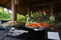 Hawaii Resort Family Suites - servizio colazione
