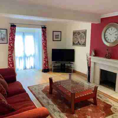 2-Bedroom Cottage with 2 Ensuites - Sleeps 6 Wifi Rooms