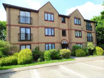 Malting-Green Door-One Bedroom Apartment Hotel in zona ZSL Whipsnade Zoo