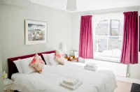 The Red Lion Hotels in Clun