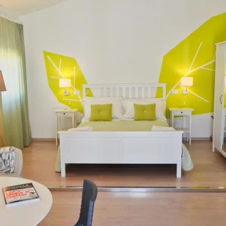 Petit Hotel