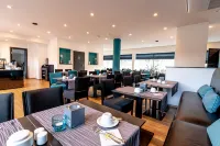 Hotel Deutscher Hof - breakfast