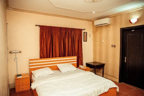 The CEO hotel and suite