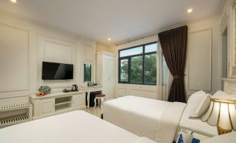 Toan Thang Hotel by Bay Luxury