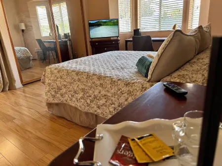 Western Horizon Home