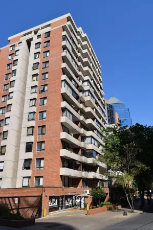 Santa Magdalena Apartments Отели рядом с достопримечательностью «Парк Ботанико де Нуньоа»