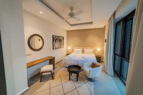 薩布拉瓦庭院飯店