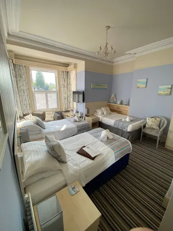 74 Belgravia Отели рядом со станцией Torquay Railway Station