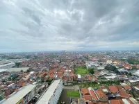 裝飾精美私密的2臥室Mekarwangi廣場Cibaduyut公寓