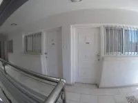 Les Palmiers Petrou Apartments - Homestays