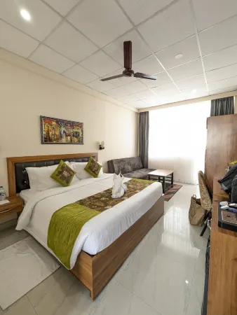 Ai 360 Degree Hotel Lansdowne