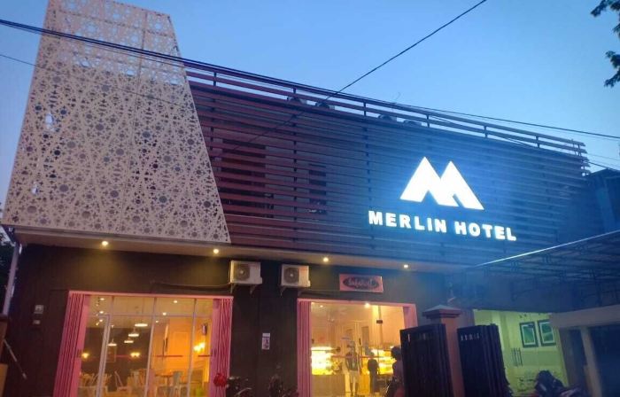 Merlin Hotel