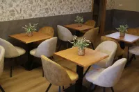 Hotel Bermeo - 早餐