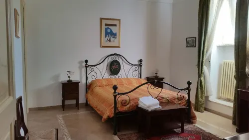 B&B カーサ レスチ