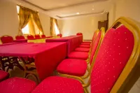 Alma Hotel