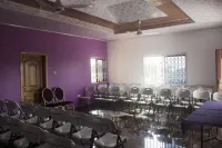 Peemarys Hotel Hotels in Adenta Municipality