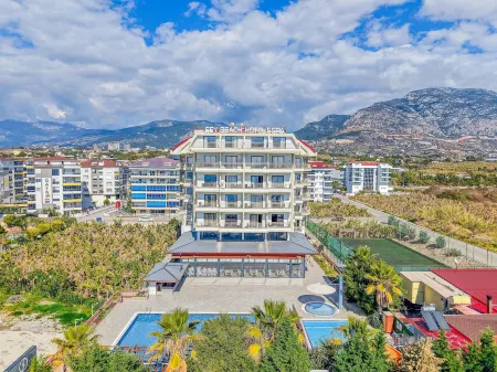 Sey Beach Hotel & Spa