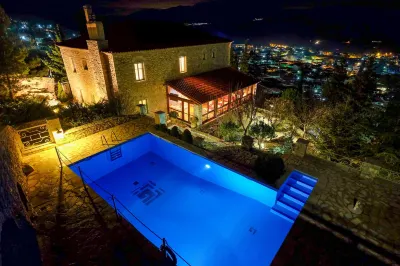 Kiriaki Guesthouse & Suites Hôtels à : Amfiklia