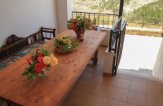 Casas Rurales Maribel - Complejo El Tejar - Apartamentos Con Jacuzzi en Alcalá del Júcar