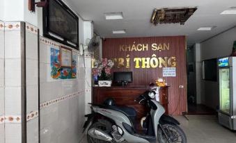 Tri Thong Hotel