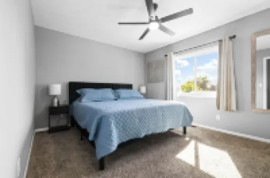 Pool, Sauna, Work out area, ping pong, King Bed.  So Many Amenities!!!