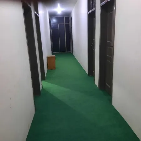 Sada Bahar Inn Hotel