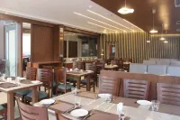 Pride Biznotel Canopus, Digha - servizio colazione