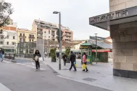 Caliu Apartments Barcelona - Camp NOU Hôtels à : L'Hospitalet de Llobregat