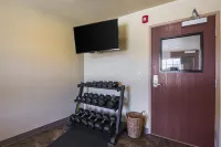 Cobblestone Inn & Suites - Altamont - Fitnessstudio