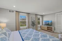 Charming River Front Cottage Retreat