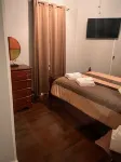 Remodeled Vintage Duplex near ECU & Hospital