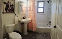 Harris House - Blocks away from quaint downtown Oneonta, Shopping and Food Hotels in Oneonta