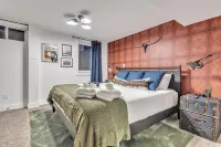 Group Getaway • HotTub • Arcade • Fire Pit • Near Denver/Boulder