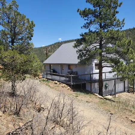 The Restin' at Weston. Quiet, Peaceful in the Sangre De Christo Mountains