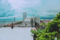 Royal Medis Hotel