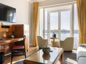 Hotel Louis C. Jacob
