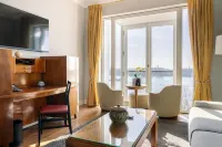Hotel Louis C. Jacob