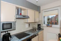Gode Tiden' spacious comfort apartment with 2 shower baths and balconies, and wifi