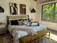 Las Brisas  Where PuraVida starts