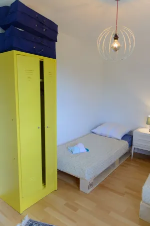 Semidetached house: Cozy with large garden Отели в г. Херренберг