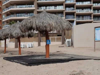 GROUND floor! Closest to the beach Phase 2 Ocean Front Las Palomas! فنادق في 