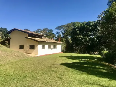 Come rest in the 2nd best climate in the world. Отели рядом с достопримечательностью «Ghost Hotel Paintball e Airsoft Atibaia»