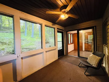 Luxury Modern House in the Poconos! 199 Specials All September