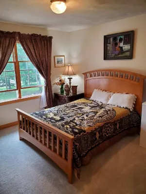 Cozy 4 bedroom Luxury Villa retreat in Appleton.