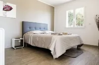 Macchione Villa, Sea View with Jacuzzi on Bastia 升天公園附近的飯店