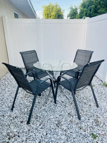 Clearwater’s gem, PRV GUEST SUITE 9 MINUTES FROM THE BEACH