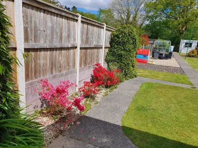 Waterfalls House - property akin Waterfall Country Hotels in 