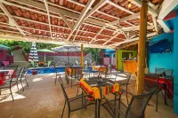 Tamarindo Village Hotel Hotels in Playa Langosta
