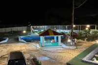 DARUL SALAM DUSUN RESORT & WATERPARK Hotel a Kerteh